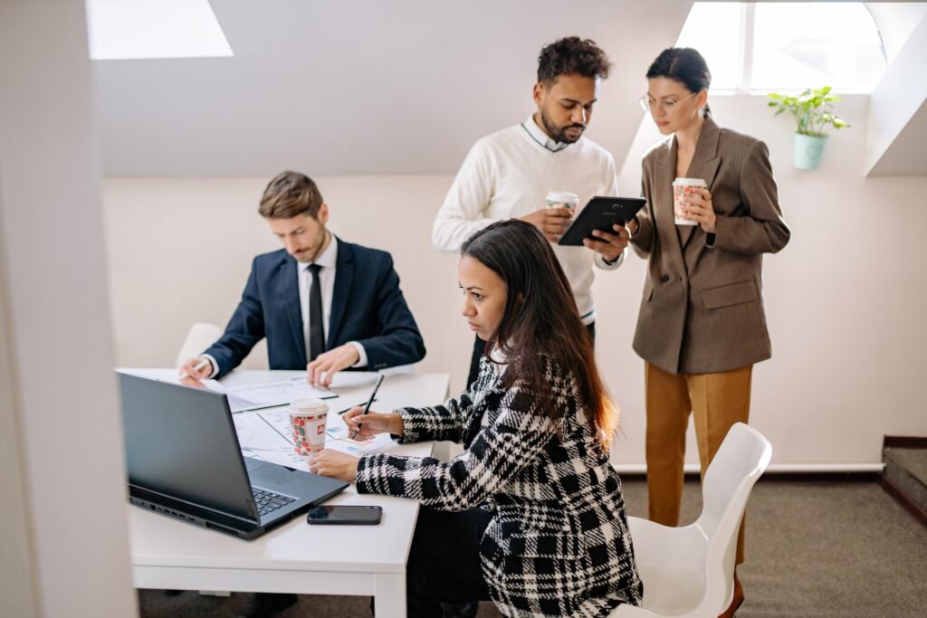 What Kinds of Jobs Can Recent Graduates Apply For in New York